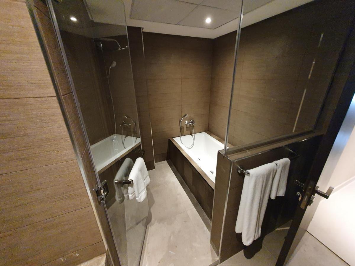 Sunday Luxury Downtown Adliya Formerly Jewel Hotel Manáma Exteriér fotografie